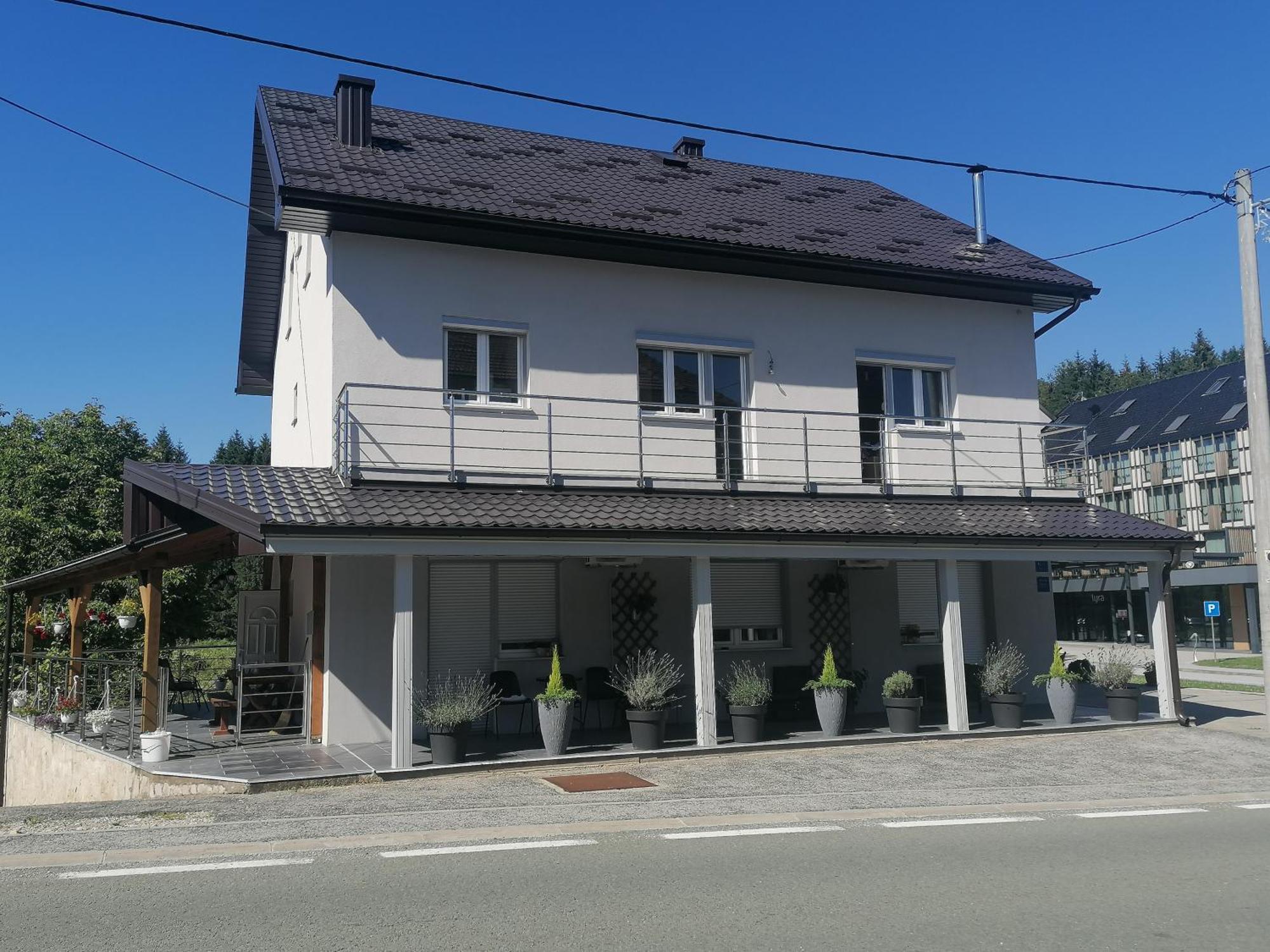 Guest House Mylan Licko Petrovo Selo エクステリア 写真